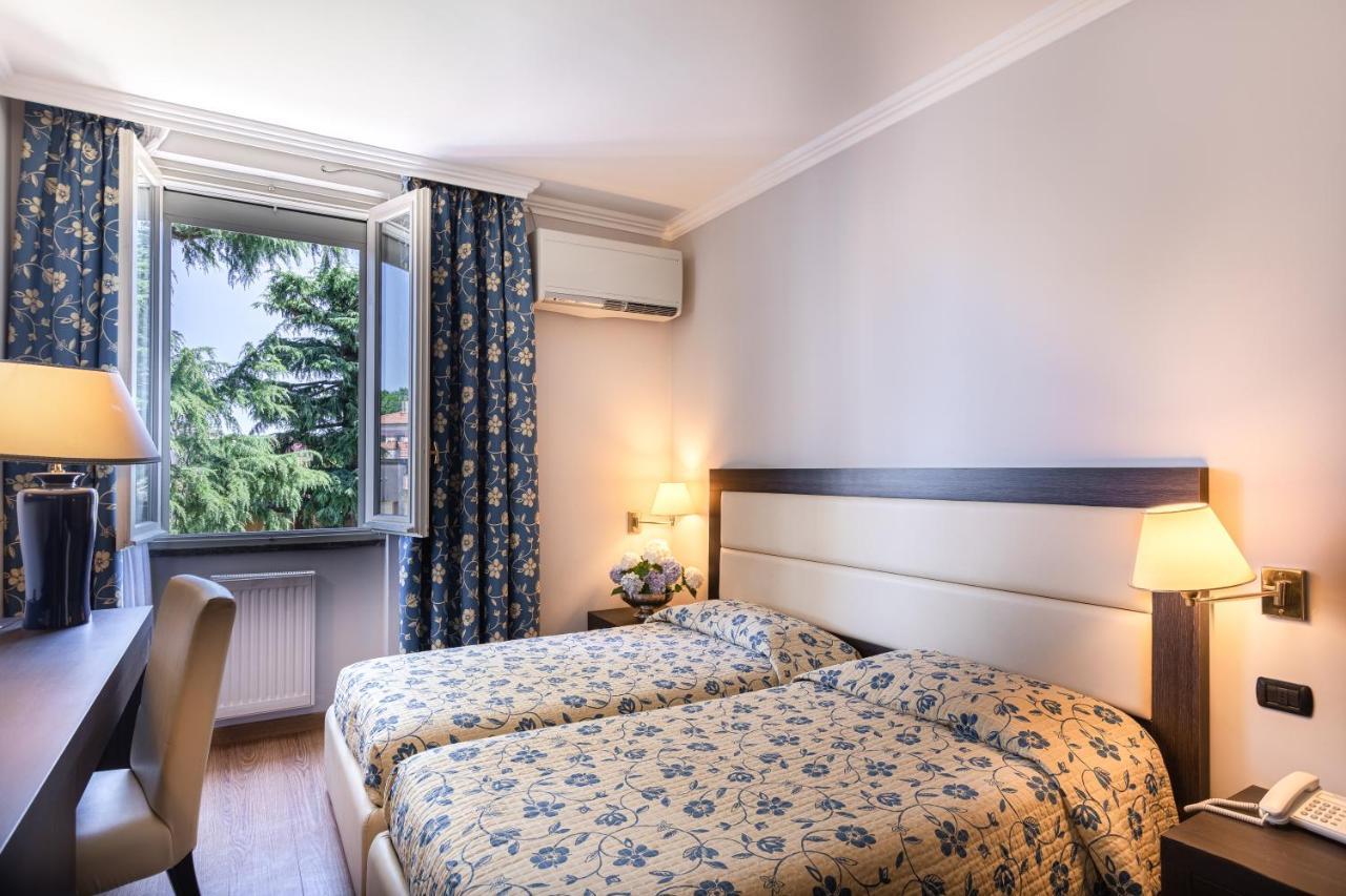 Hotel Dei Tigli Angera Buitenkant foto